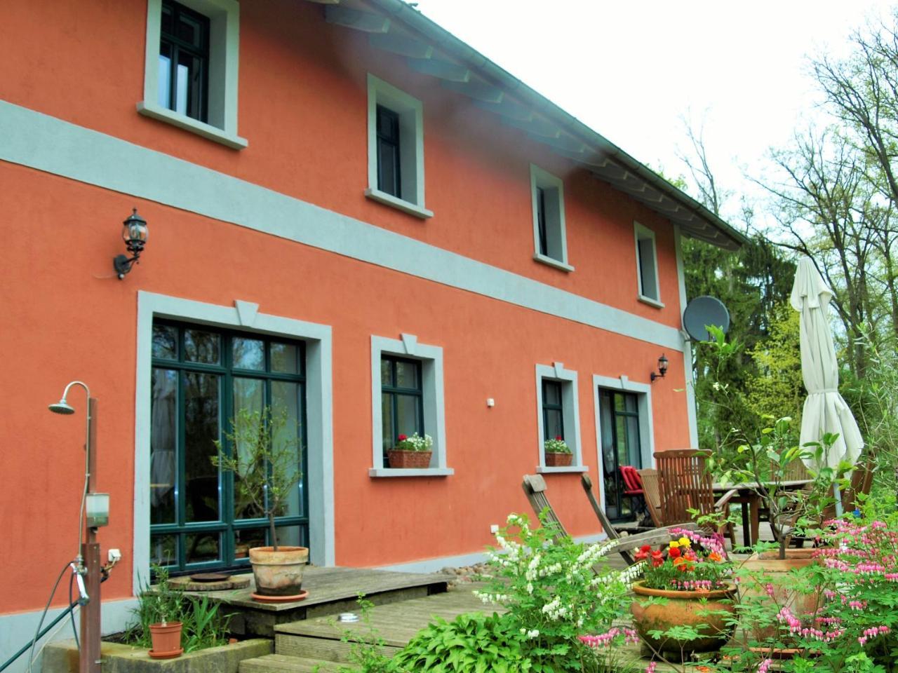 Altes Forsthaus Garzau Garzau-Garzin Exterior foto